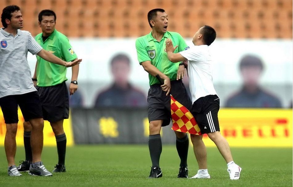 把讨论推向 把讨论推向